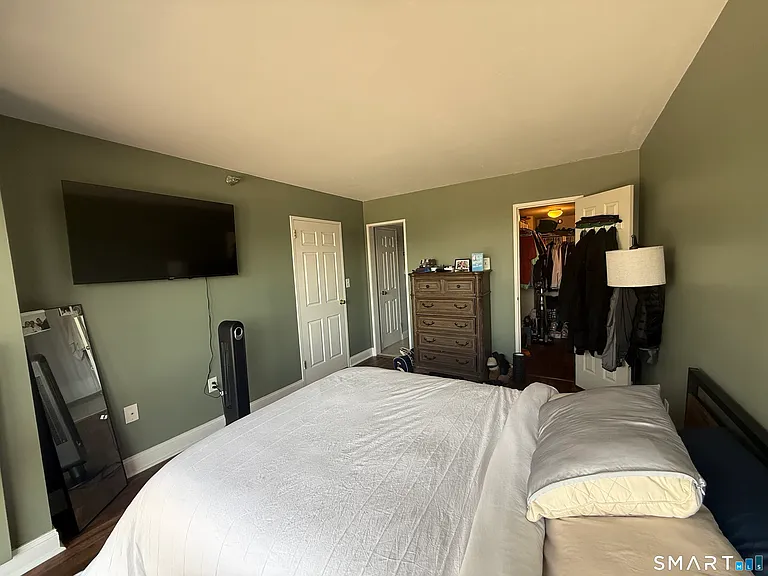 127 Greyrock — Photo 9