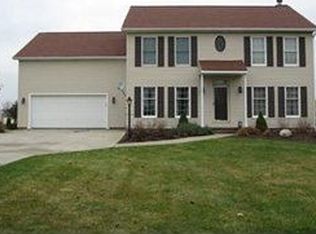 595 E Twinsburg Rd, Northfield, OH 44067