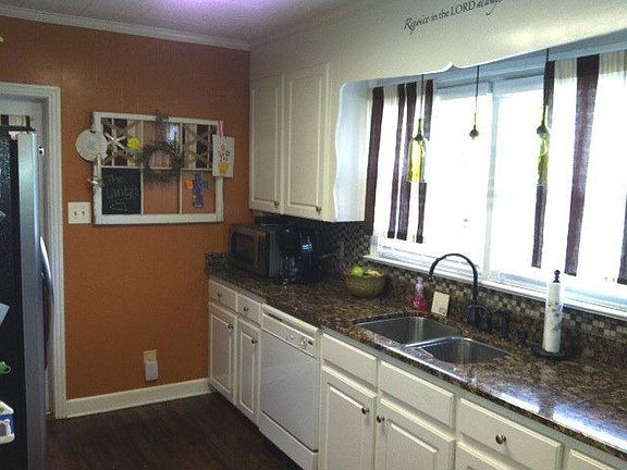 4th image of 117 Kaye Dr