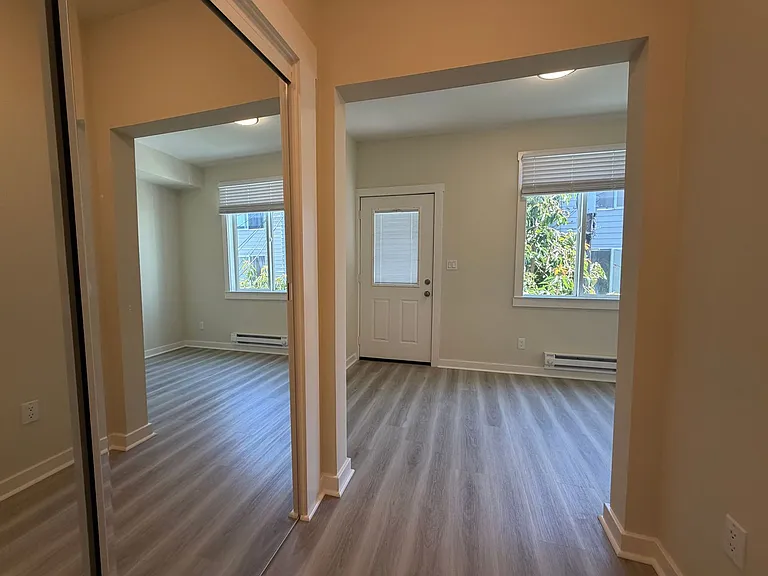 571A Minna St #571A — Photo 15