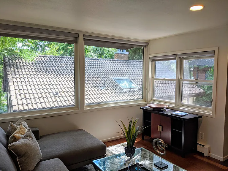 731 Pearl St — Photo 11