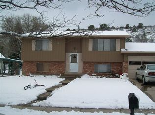 1130 Chambers Dr, Colorado Springs, CO 80904