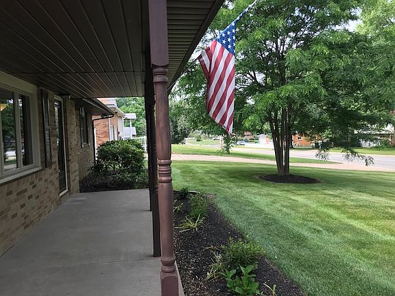 Front porch side view