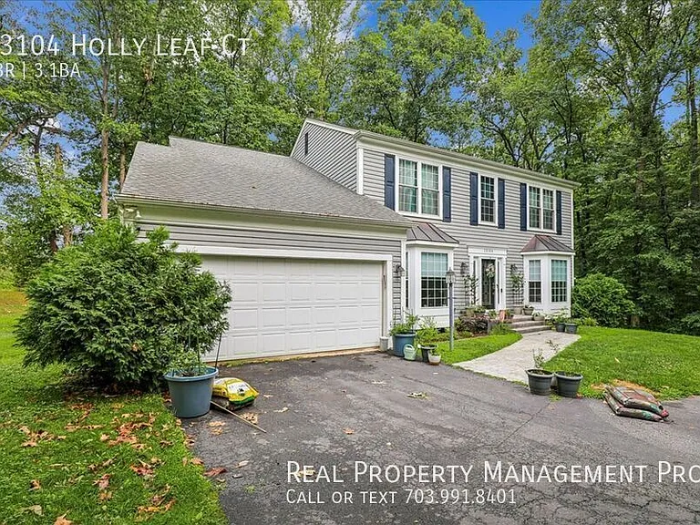 13104 Holly Leaf Ct — Photo 2