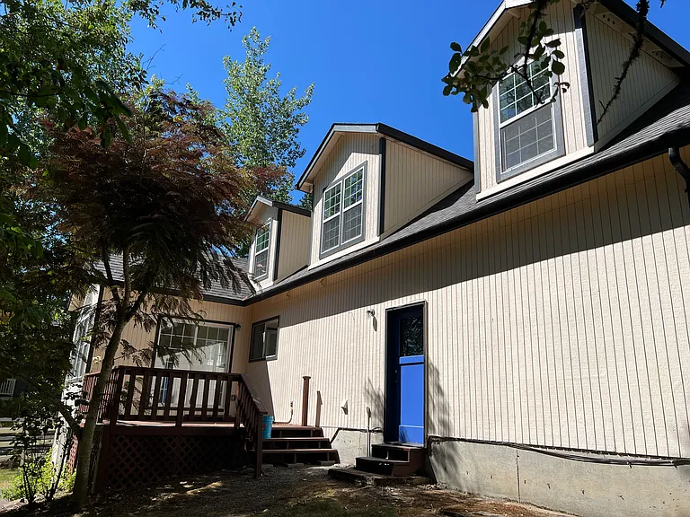 Back elevation. Three dormers