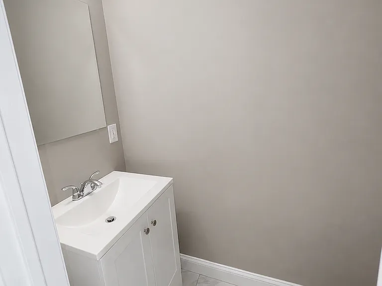 1225 Carroll St — Photo 3