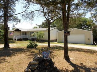 196 Meadowlark Ln, Pineville, MO 64856