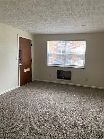 1434 N James H McGee Blvd — Photo 6