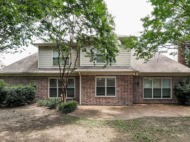 8895 Linell Cv — Photo 16