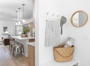 Broadstone Townhomes, Nampa, ID 83686