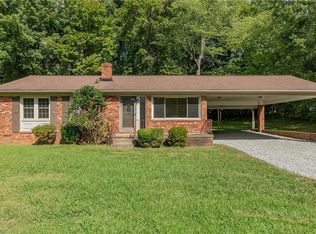 3318 Pine Valley Rd, High Point, NC 27265