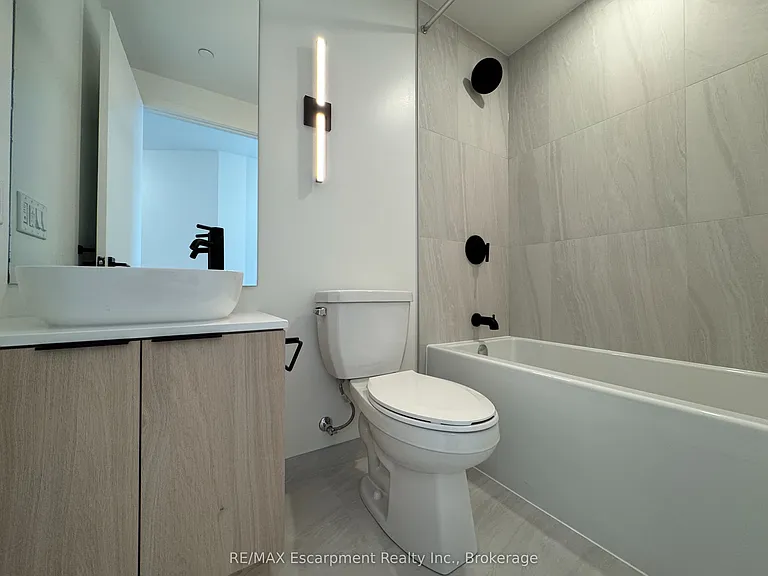 1185 Dupont St #2607 — Photo 16