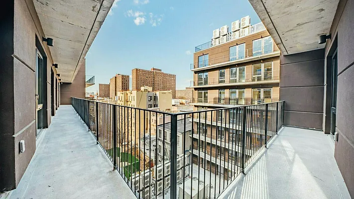 Rented by Nooklyn NYC LLC | media 27