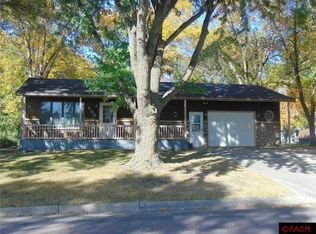 405 NE 16th St, Waseca, MN 56093