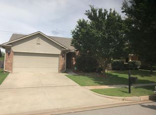 2715 Sharpish Way, Norman, OK 73069