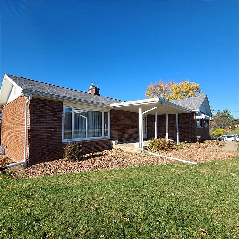 3 bed, 1448 sqft, $1,450 — Photo 3