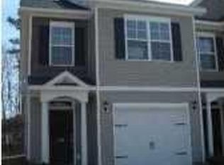 218 S Lamplighter Ln, Summerville, SC 29483