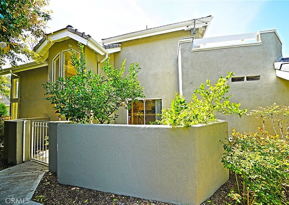 1st image of 23951 Arroyo Park Dr Unit 167