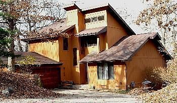 1st image of 129 Wildwood Dr