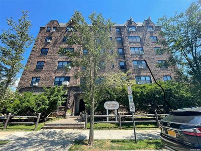 141 Wyckoff Place #5F, Woodmere, NY, 11598