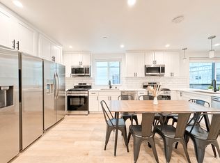 1340 W 35th Pl, Los Angeles, CA 90007
