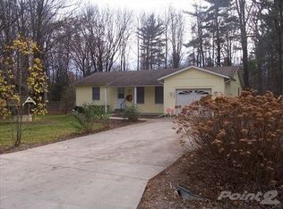 4039 Devonshire Rd, Fort Gratiot, MI 48059