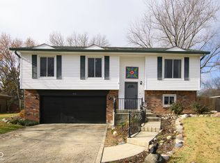 492 Pelenor Dr, Franklin, IN 46131