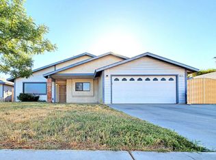 419 Lorie Ann St, Ridgecrest, CA 93555