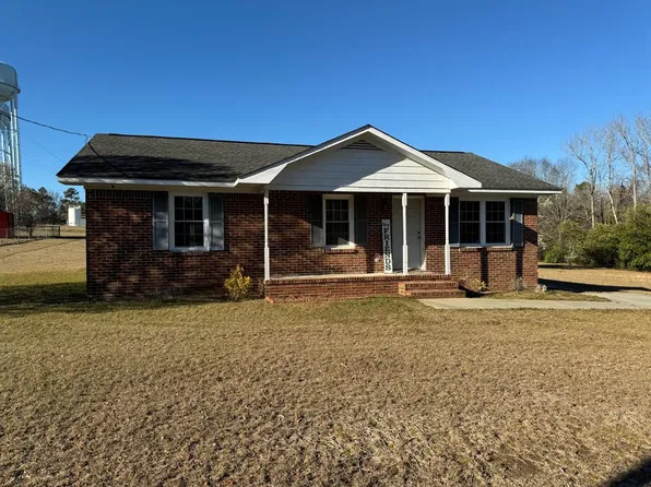 4415 Red Lane Rd, Dalzell, SC 29040