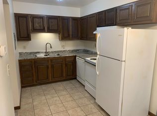 724 W 17th St APT 1, Sioux Falls, SD 57104