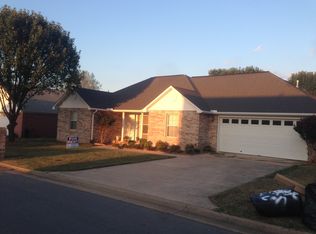 214 Crain Dr, Searcy, AR 72143