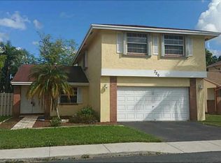 721 Willow Grove Ter, Davie, FL 33325