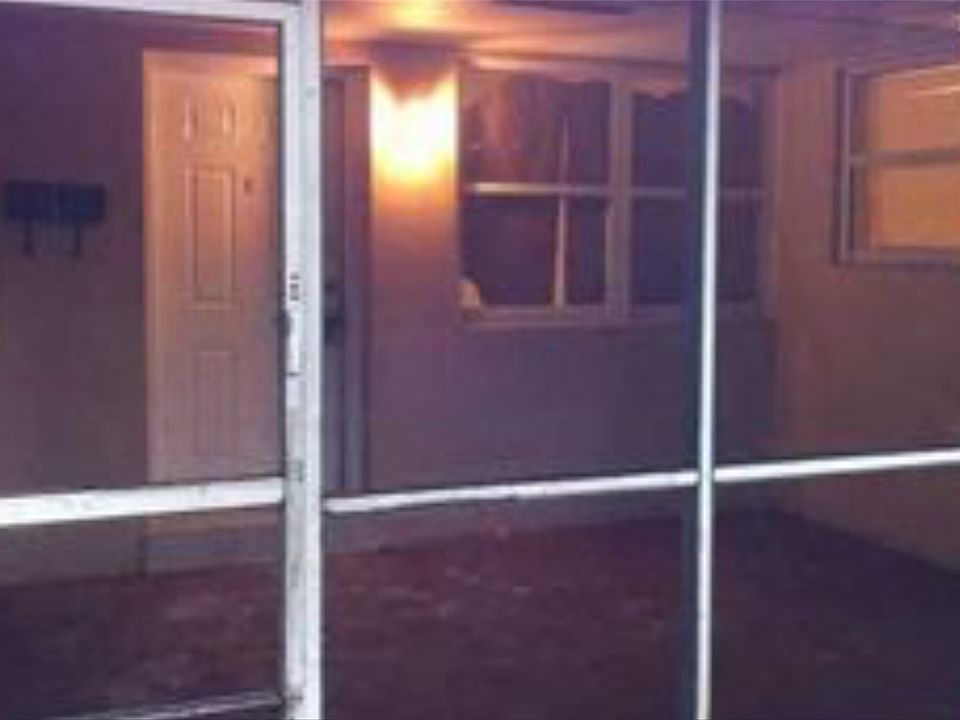 B26B6991-D00D-4118-B3EB-78992D5E0FD1