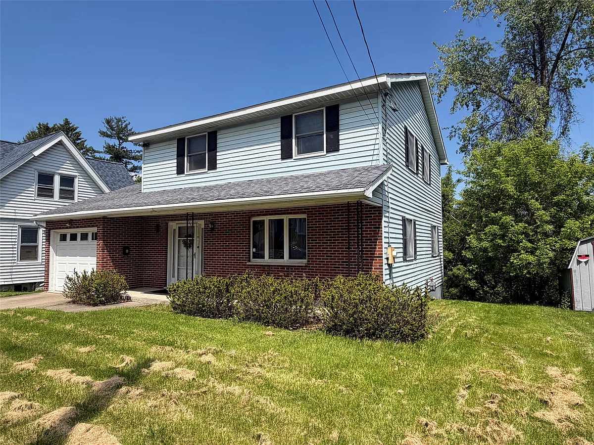 Building Photo - 51 2nd St