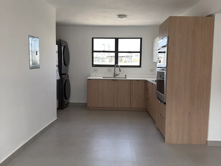 174 Cond Plaza Villamil #4 — Photo 2