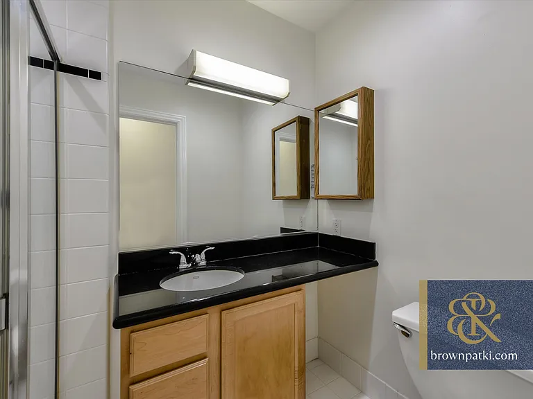 136 Hancock St #I — Photo 11