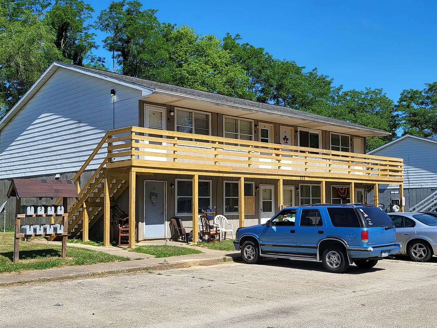 111 Parkview Ct, Pekin, IL 61554 Zillow