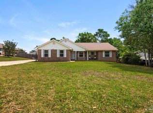 5949 Ridgeview Dr, Milton, FL 32570