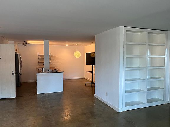 5th image of 4900 Overland Ave Unit 155