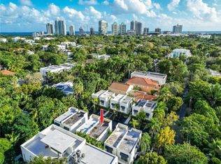 2945 Bridgeport Ave APT I, Miami, FL 33133
