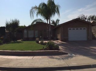 8527 S Rodriguez Ave, Parlier, CA 93648