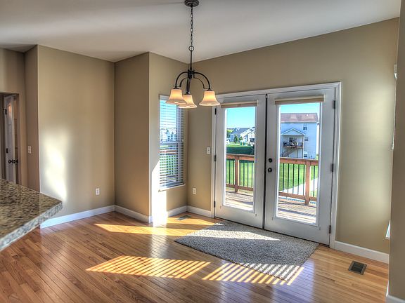 2nd image of 1407 Gambier Terrace Ct