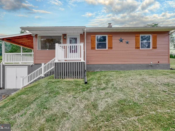 1425 Shopes Church Rd, Hummelstown, PA 17036