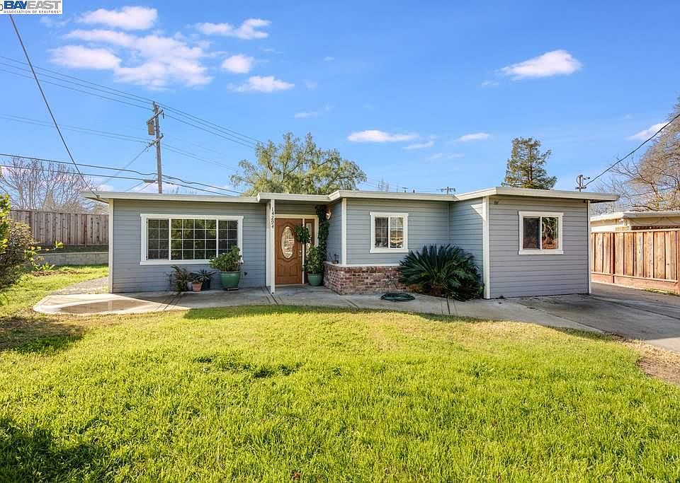 1st image of 14294 Chrisland Ave