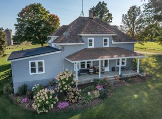 W1981 Illinois Rd, Iron Ridge, WI 53035