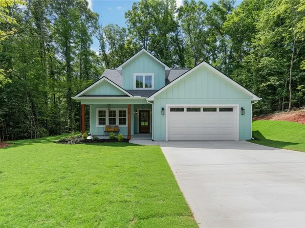406 Point Rd, Westminster, SC 29693