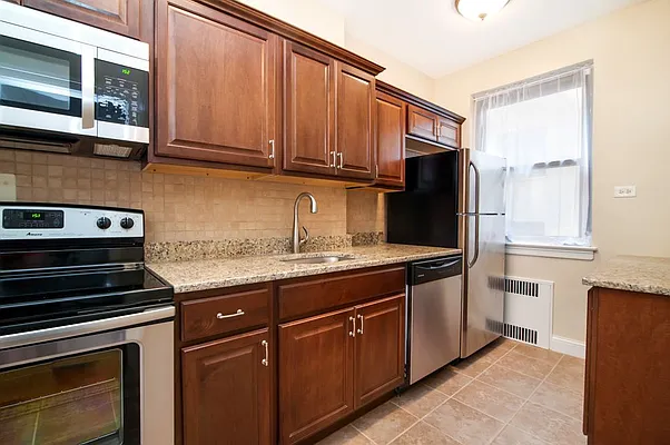 Sold by Compass | media 3