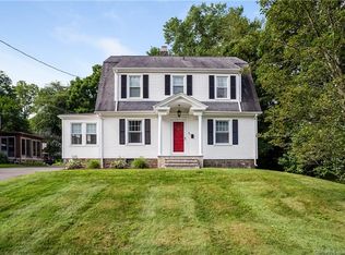 89 Santa Fe Ave, Hamden, CT 06517