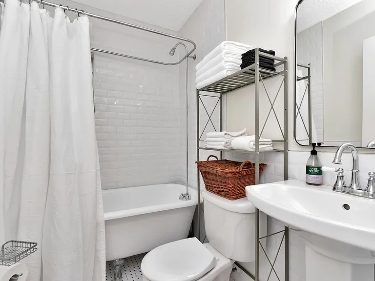 3906 W San Obispo St — Photo 16