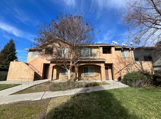 360 E Kanai Ave APT B, Porterville, CA 93257